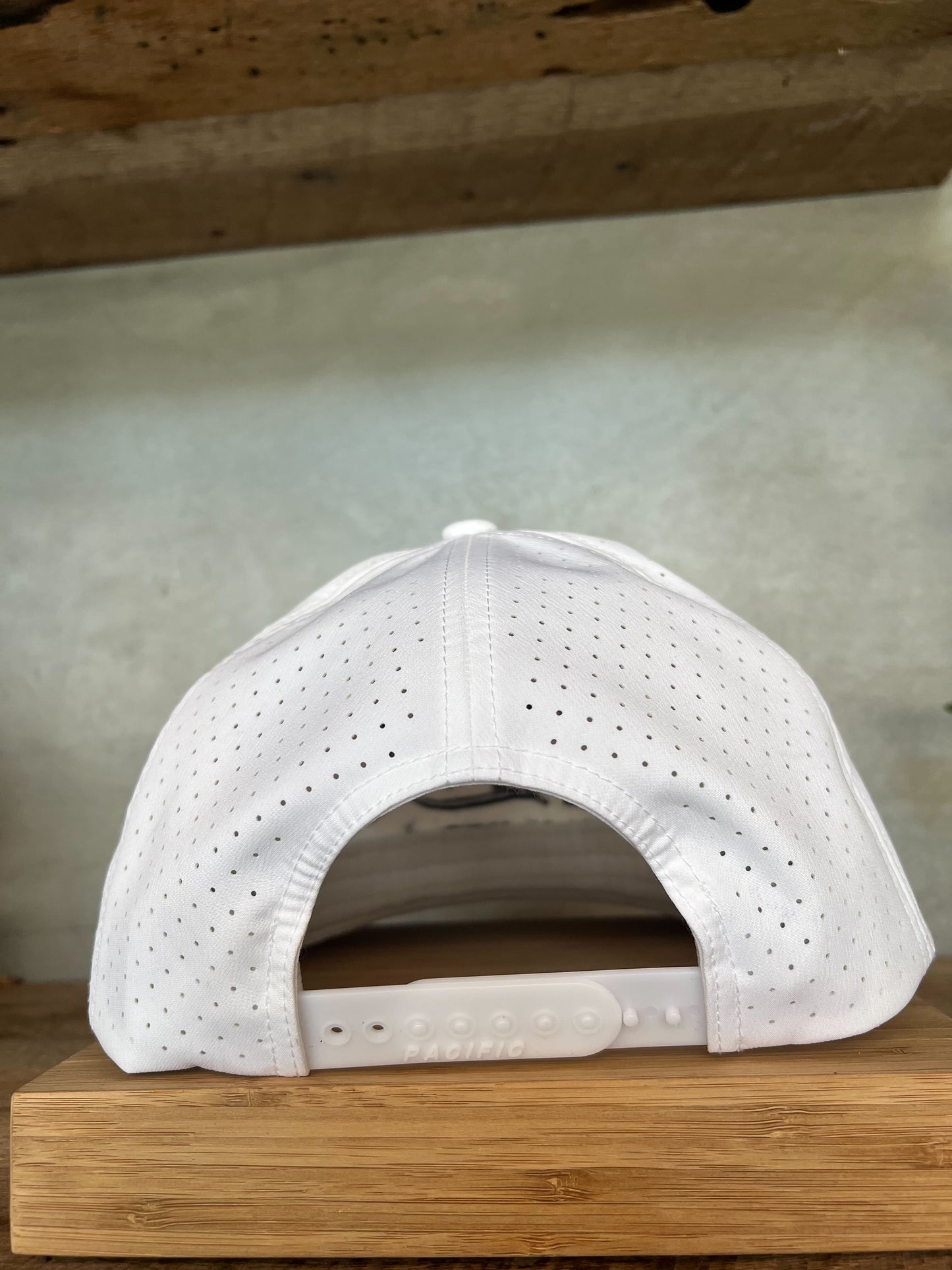 Tulum Wellness Trucker Hat (White)
