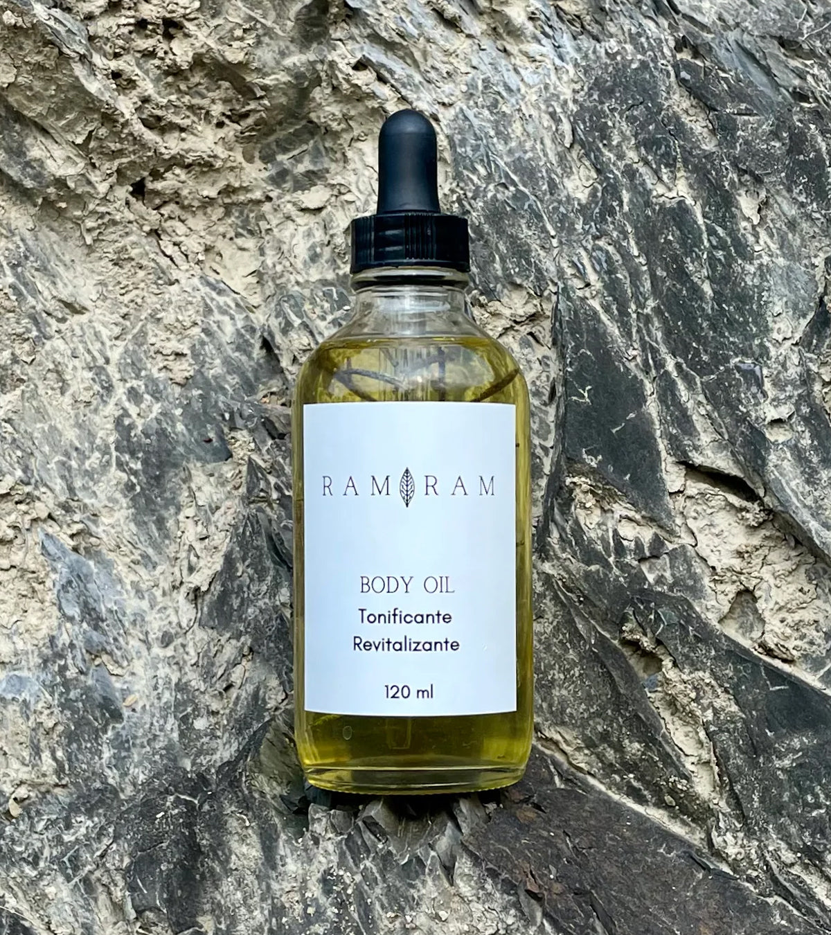 Revitalizing body oil